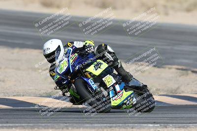 media/Dec-07-2025-CVMA (Sun) [[3e7d2de5dc]]/Race 6-The Shootout/